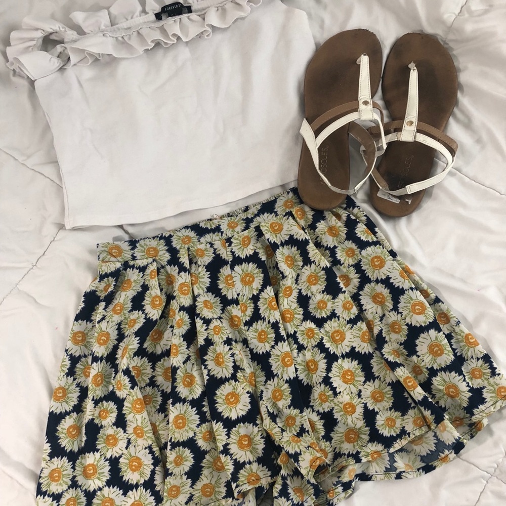 Mimi chica loose shorts